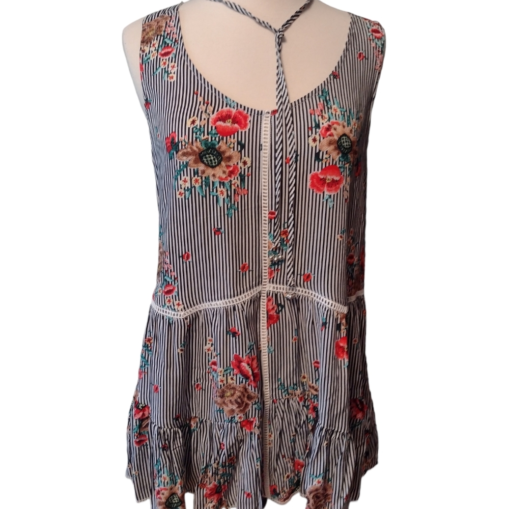 Simply Noelle striped floral blouse size medium